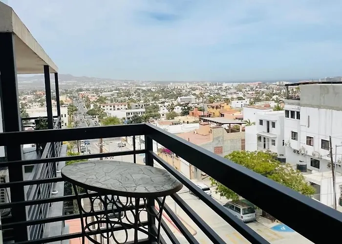 Aparthotel Elegant In An Upscale Building 4*
